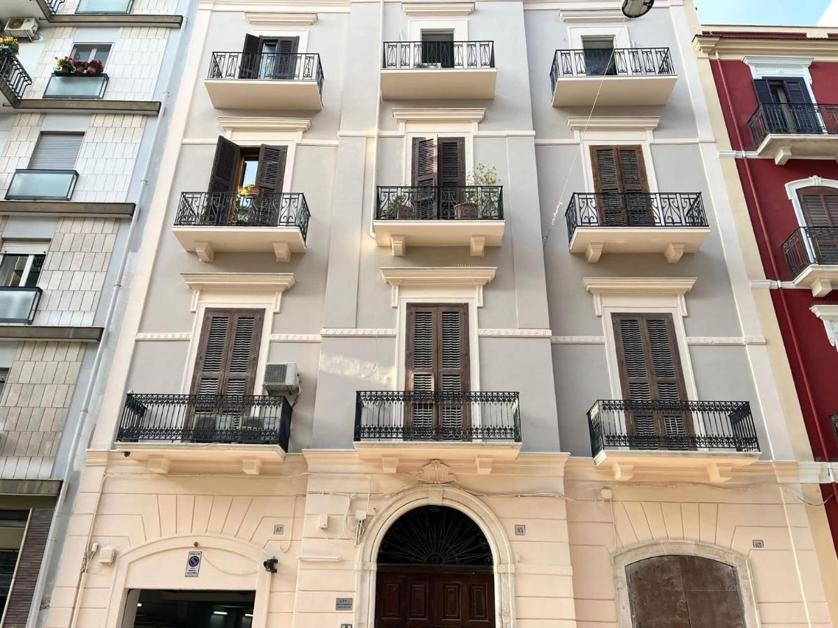 Apartment City Center Eighty-Five Bari Eksteriør billede