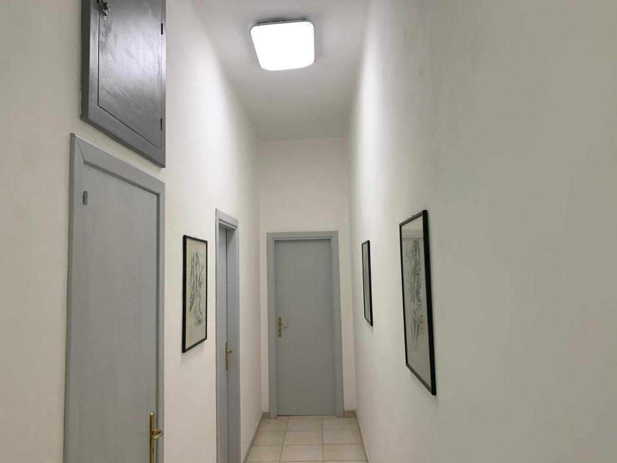 Apartment City Center Eighty-Five Bari Eksteriør billede