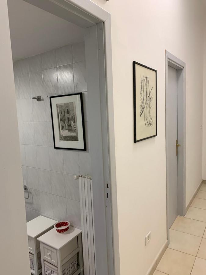Apartment City Center Eighty-Five Bari Eksteriør billede