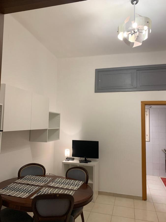 Apartment City Center Eighty-Five Bari Eksteriør billede