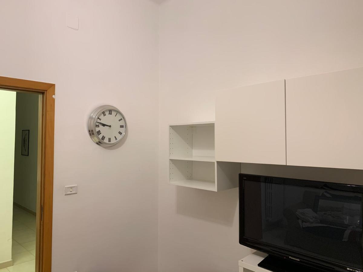 Apartment City Center Eighty-Five Bari Eksteriør billede